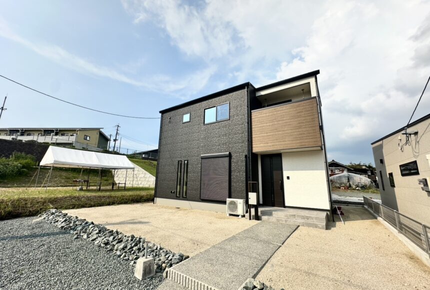 合志市竹迫２号地　２階建　４SSLDK