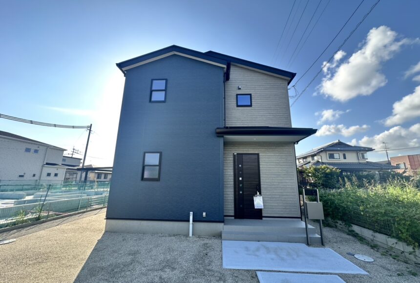 熊本市西区城山半田2丁目2号棟　2階建　4LDK