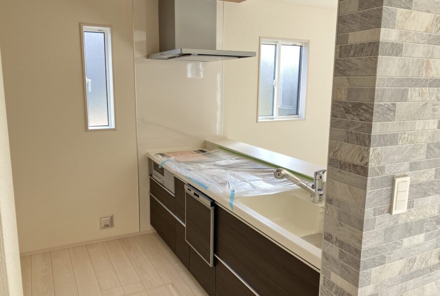 熊本市東区京塚本町（2期）　1号棟　2階建て　４LDK