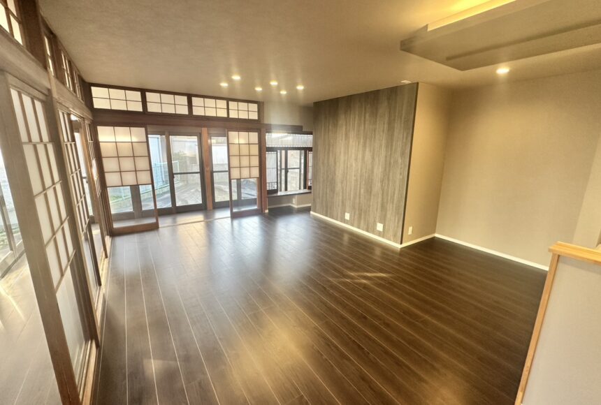 熊本市北区清水新地2丁目　2階建　4LDK