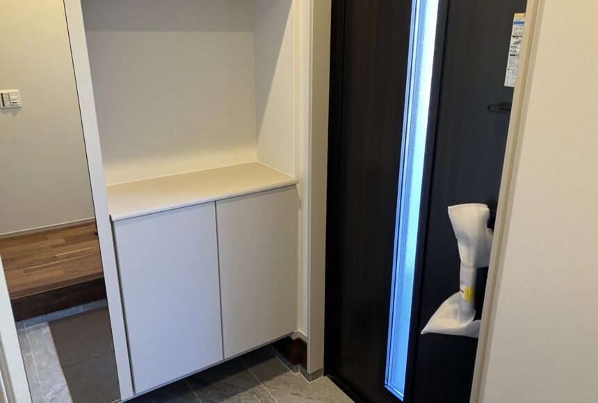 熊本市東区戸島1丁目　2階建　４LDK