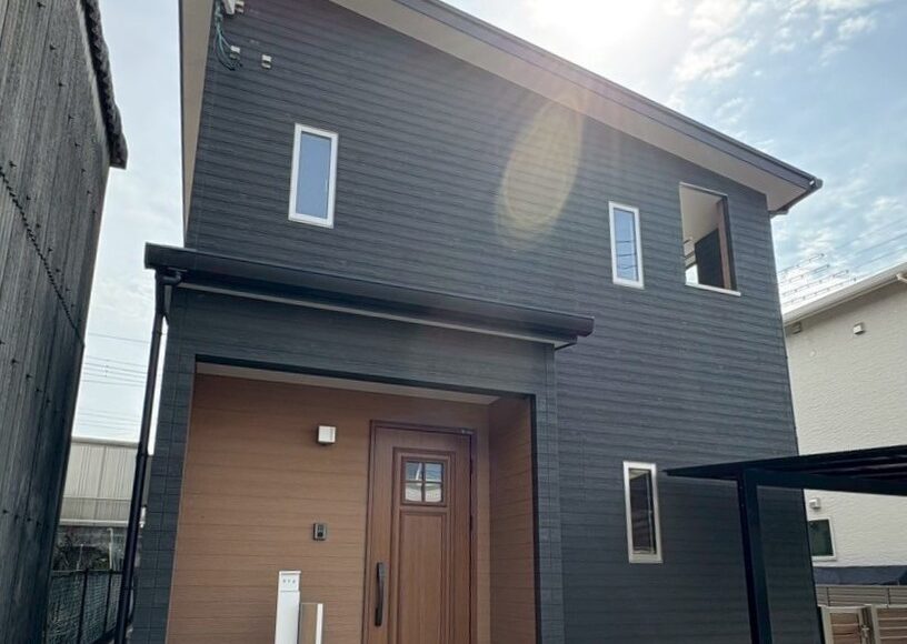 熊本市東区小山6丁目　２階建　3LDK