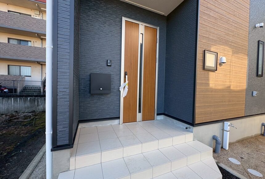 熊本市北区清水新地第6　1号棟　2階建　4LDK