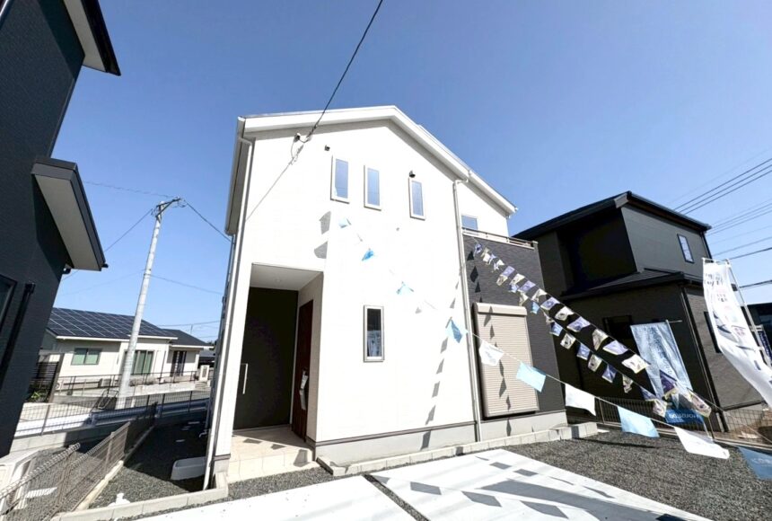 中央区出水8丁目2期　2号棟　2階建　4LDK