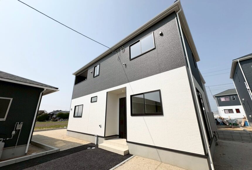 熊本市梶尾町第9　2号棟　2階建　4SLDK