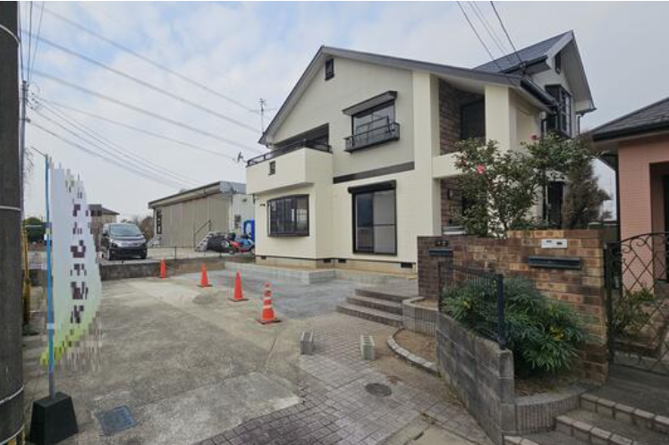 熊本市南区城南町下宮地　2階建　3SLDK