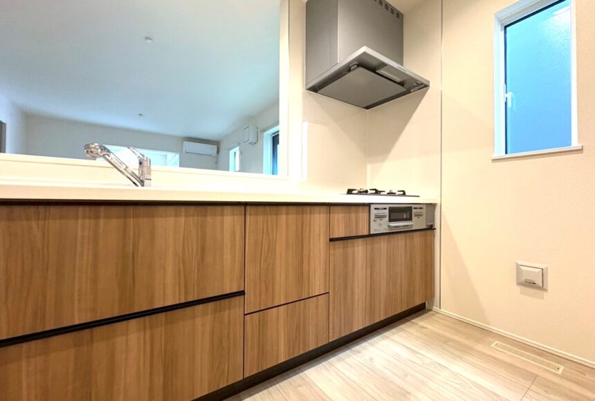 熊本市北区八景水谷3丁目  2号棟   2階建　4LDK　