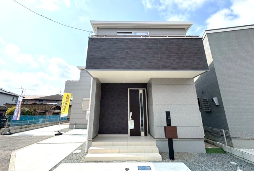 熊本市南区八分字町第4　1号棟　2階建　4LDK