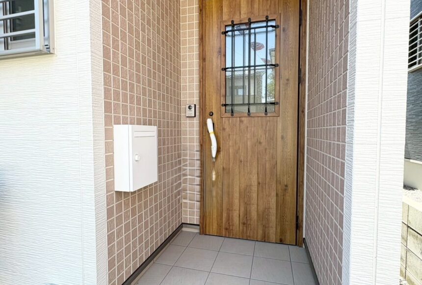 熊本市東区長嶺東　2号棟　2階建　3LDK