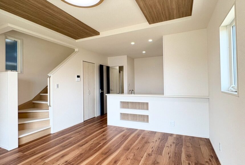 熊本市東区長嶺東　3号棟　2階建　3LDK