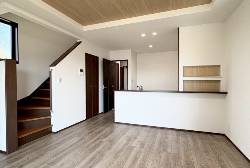 熊本市東区長嶺東　4号棟　2階建　3LDK