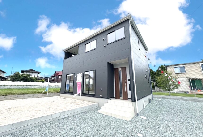 熊本市北区楠野町　第2　1号棟　2階建　4LDK