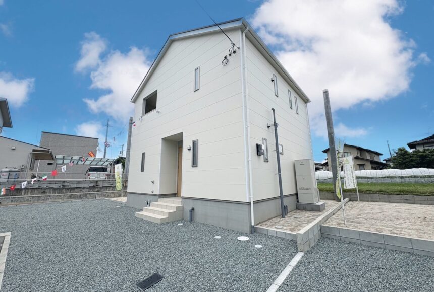 熊本市北区楠野町　第2　2号棟　2階建　4LDK