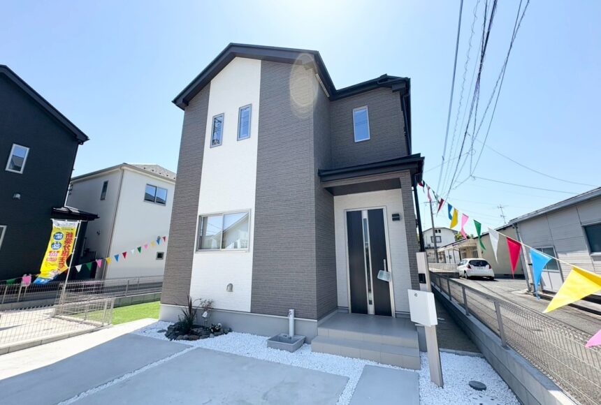 熊本市南区出仲間2丁目　B号棟　2階建　4LDK