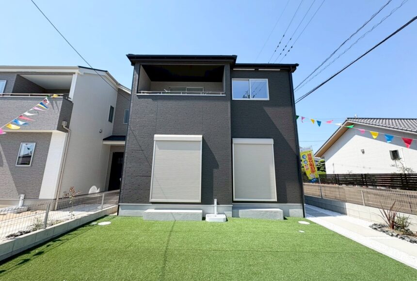 熊本市南区出仲間2丁目　E号棟　2階建　4SLDK