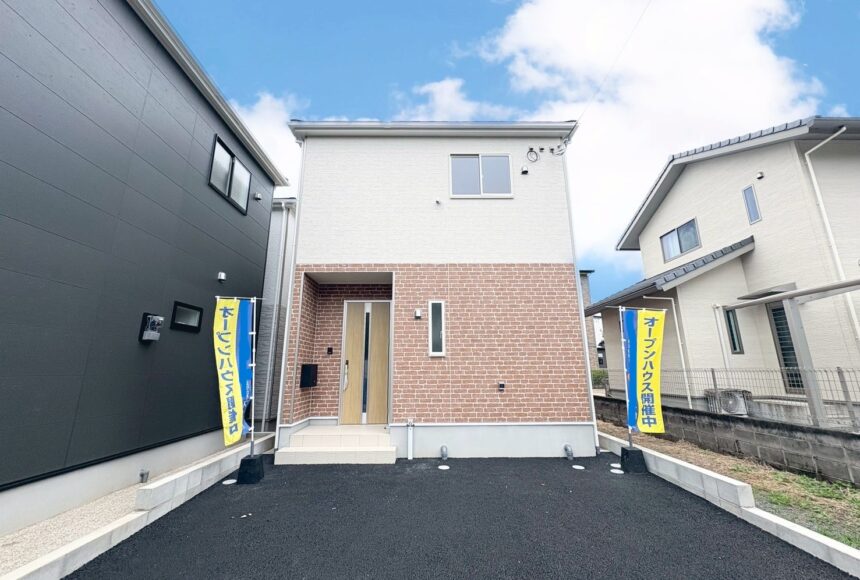 熊本市東区花立第11 1号棟 2階建 4LDK+2WIC 熊本市東区花立第11 1号棟 2階建 4LDK+2WIC