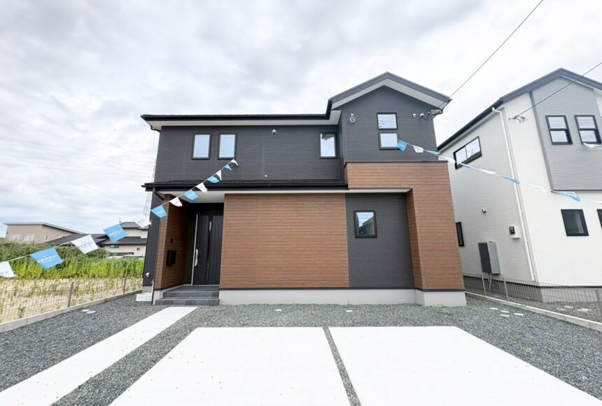宇土市高柳町2期　17号棟　2階建　4SLDK