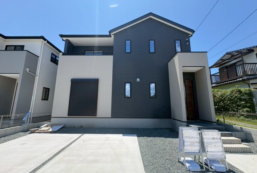 熊本市南区良町3丁目2期　2号棟　2階建　4SLDK