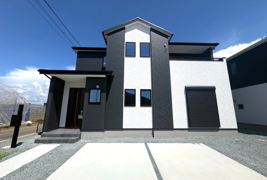 熊本市北区梶尾町9期　 中古戸建て　2階建　4SLDK