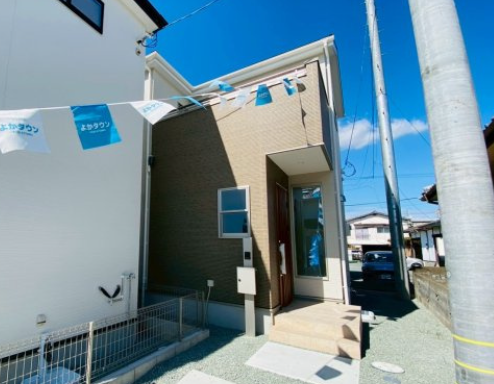 菊陽郡菊陽町津久礼12期　 2号棟　2階建　4LDK