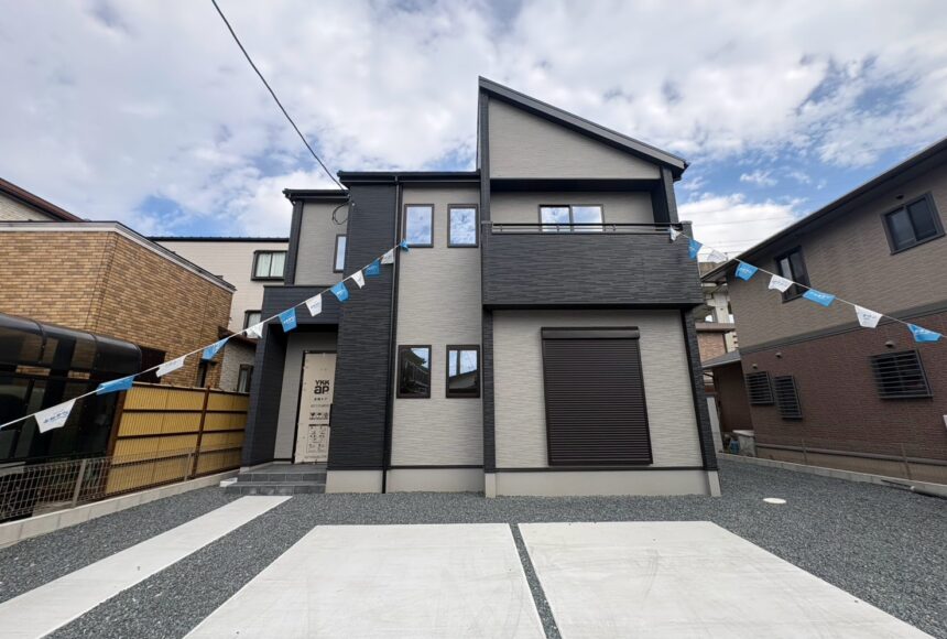 熊本市南区白藤1丁目3期　2号棟　2階建　3LDK